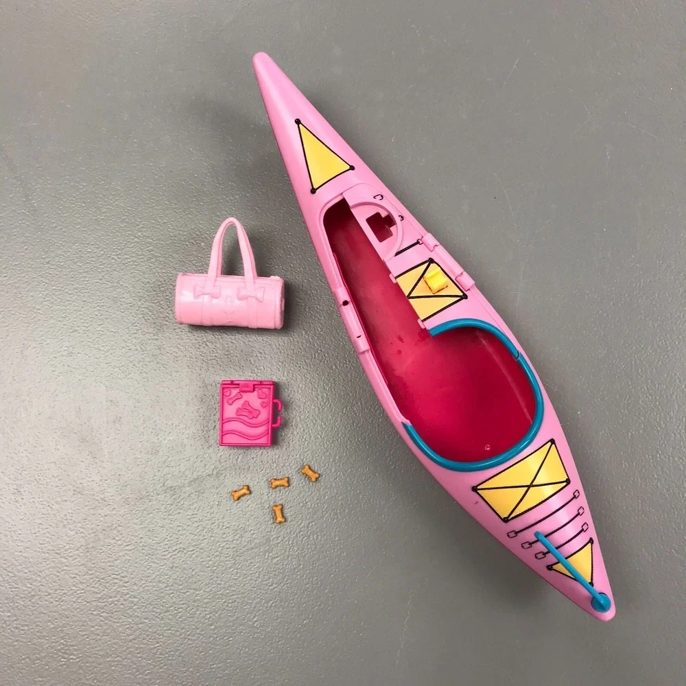 Barbie Kayak - Carry Bag‎ and dog bones w/ case
